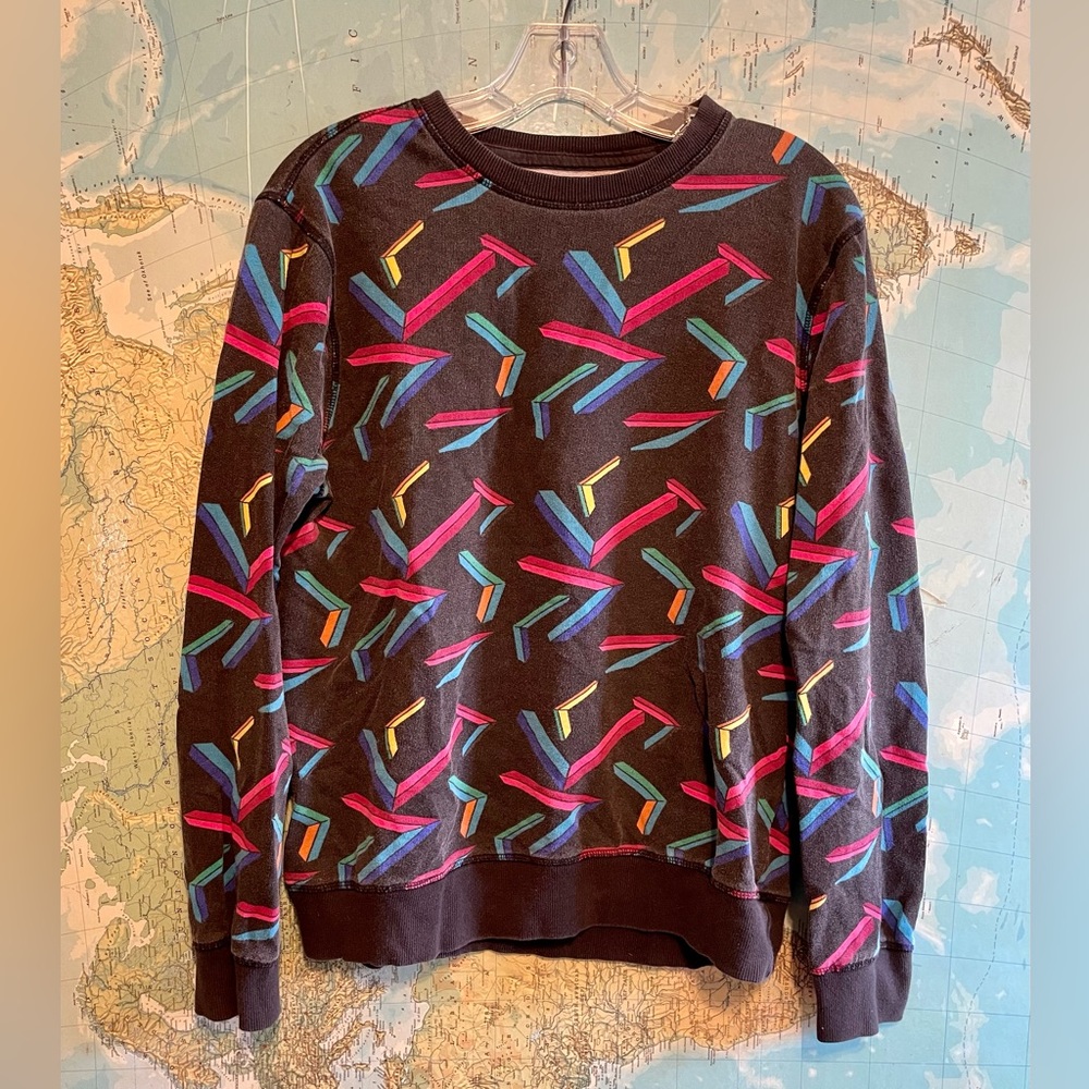 Character Hero Geometric Print Sweater Medium
